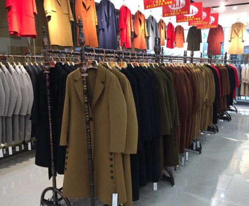 就在明天 紅安這家服裝工廠店全場(chǎng)1折,目測(cè)即將被擠爆